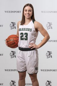 2021 Mariah Quigley poses for Weedsport Varsity Basketball team photo