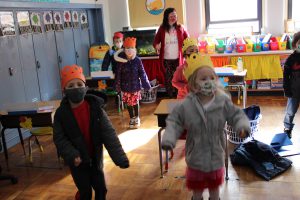 Weedsport Elementary students celebrate the 100th day of school