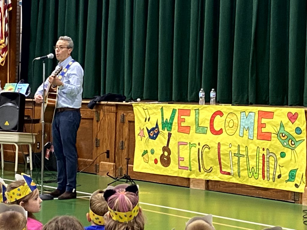 "Pete the Cat" author Eric Litwin visits and performs for Weedsport Elementary