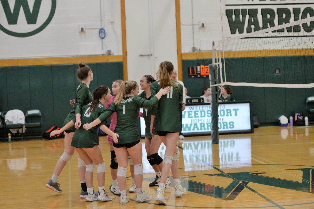 The varsity volleyball team is a NYSPHSAA Scholar-Athlete team.