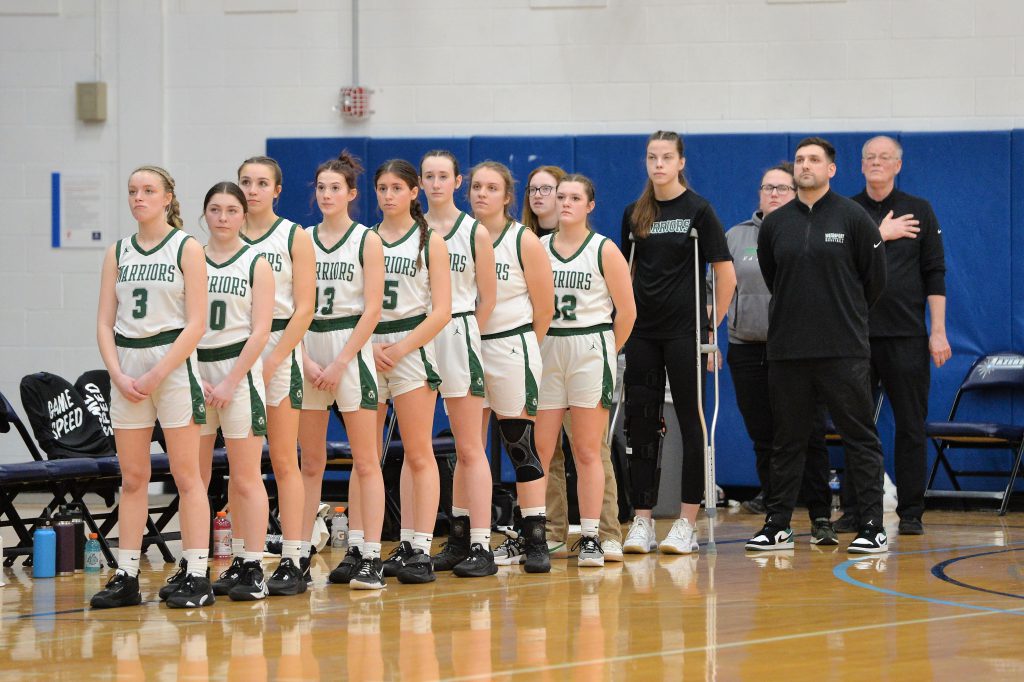 The girls varsity basketball team is a NYSPHSAA Scholar-Athlete team.